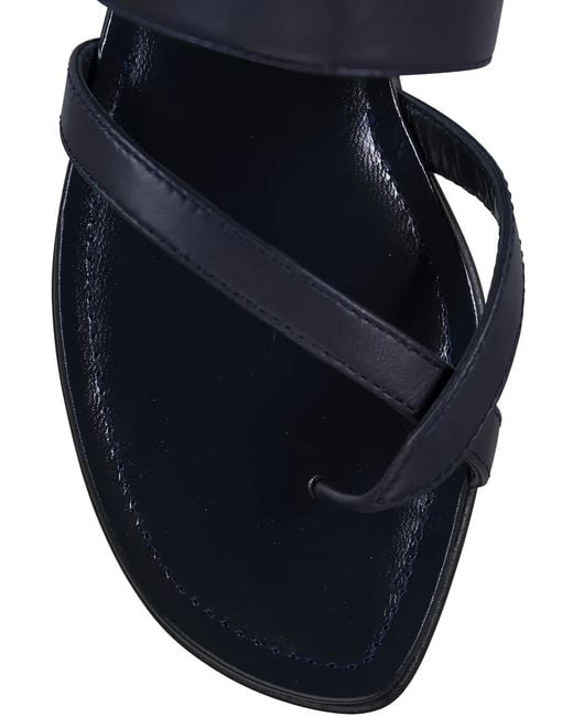 Manolo Blahnik White Susa Toe-Strap Slip-On Sandals