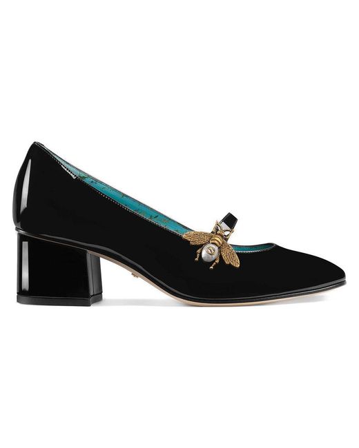 Zapatos de tacón de charol con abeja Gucci de color Black
