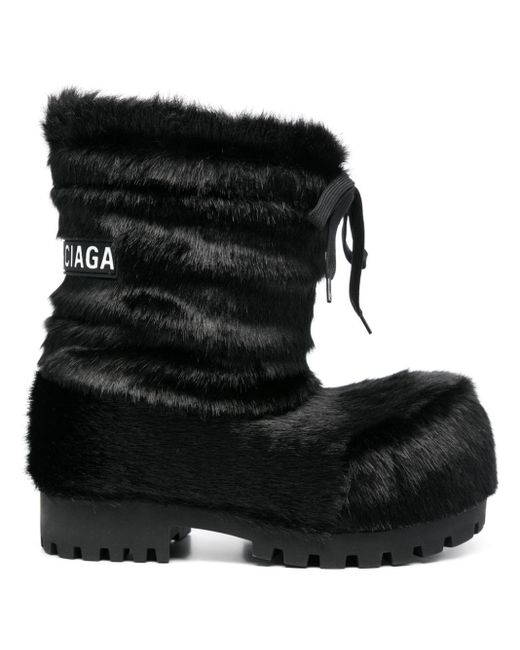 Balenciaga Black Chunky Alaska Stiefel mit Faux Fur
