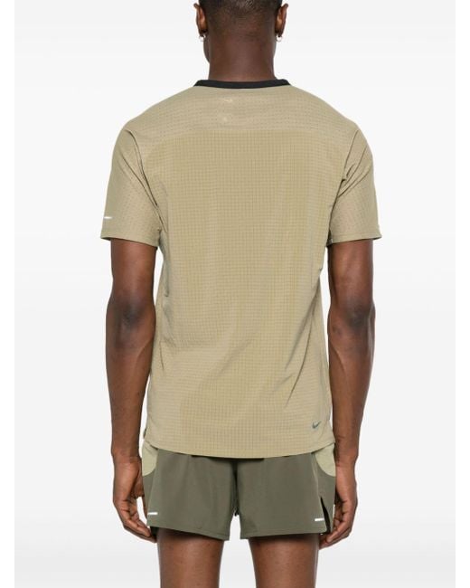 T-shirt Solar Chase à logo imprimé Nike pour homme en coloris Natural