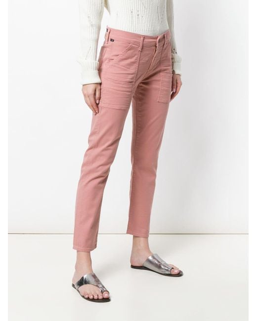 pink cropped jeans