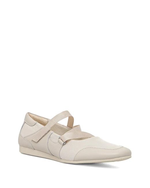 Vagabond White Hillary Cross-Strap Ballet Flats