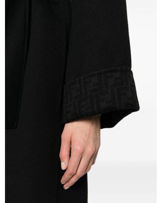 Manteau en laine vierge à taille ceinturée Fendi en coloris Black