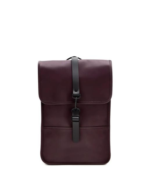 Mochila mini con cierre de solapa Rains de color Purple