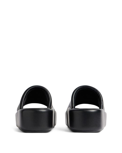 Balenciaga Rise Slippers Met Logoplakkaat in het Black