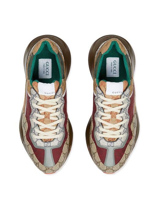 Gucci Canvas GG Rhyton Low-top Sneakers in het Naturel voor heren - Lyst