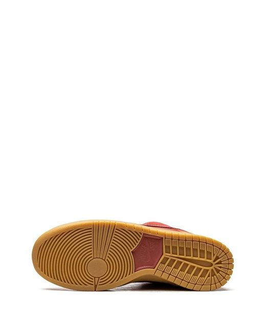 Baskets Sb Dunk Nike en coloris Red