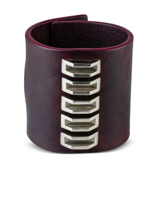 Pulsera Restraint Charm con apliques de pirámide invertida Parts Of 4 de color Black