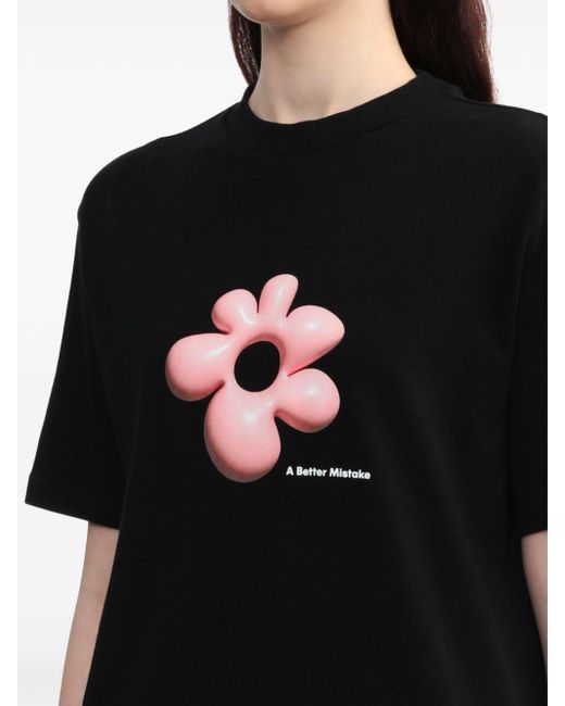 Camiseta con estampado gráfico A BETTER MISTAKE de color Black