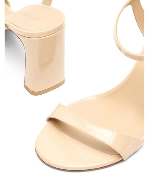 Sandales Babette 85 Mm En Cuir Verni À Bride Cheville Stuart Weitzman en coloris Natural