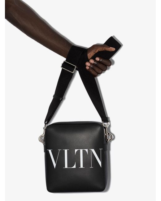 Bolso de hombro VLTN Valentino Garavani de Cuero de color Negro para hombre  | Lyst