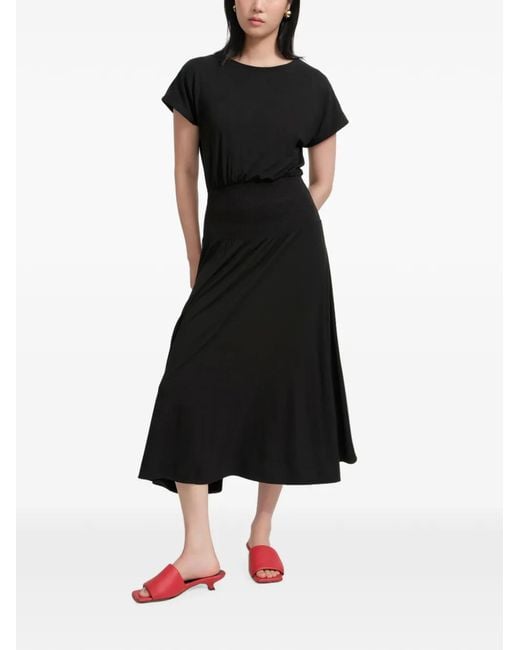 MARCELLA Black Robe Suvi À Coupe Mi-Longue
