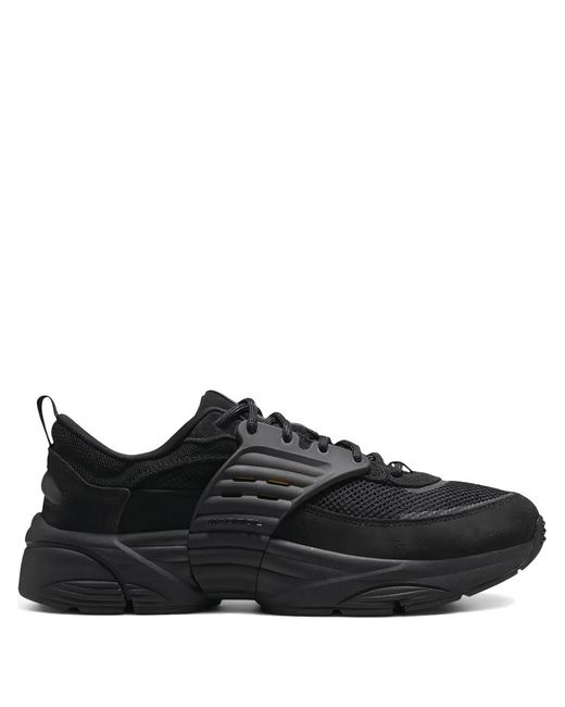Nike Black Trunner O/S Low-Top Sneakers for men