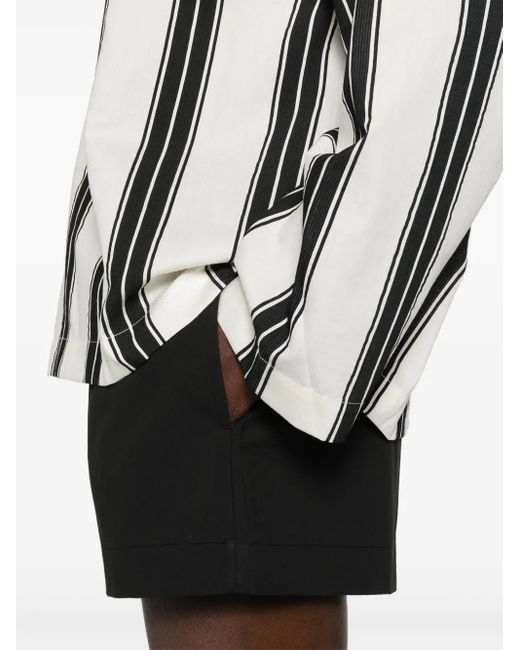 Matteau Black Shorts Aus Bio-Baumwolle