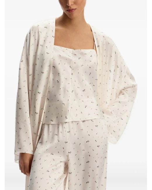 12 STOREEZ White Floral-Print Silk Robe