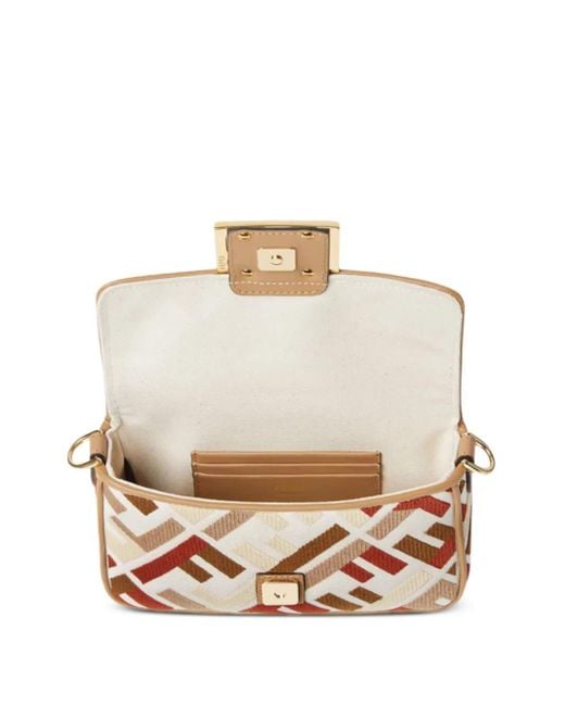 Clutch Baguette Mini Con Motivo Ff di Fendi in Metallic