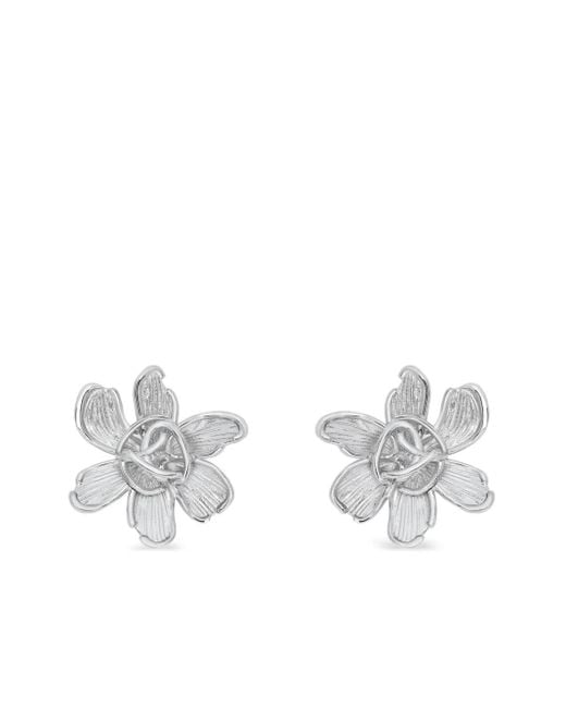 Puces D'Oreilles À Design De Fleur Oscar de la Renta en coloris Metallic