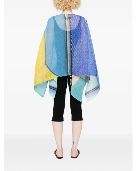 Pleats Please Issey Miyake Blue Poncho City Collage Madame-T À Design Plissé
