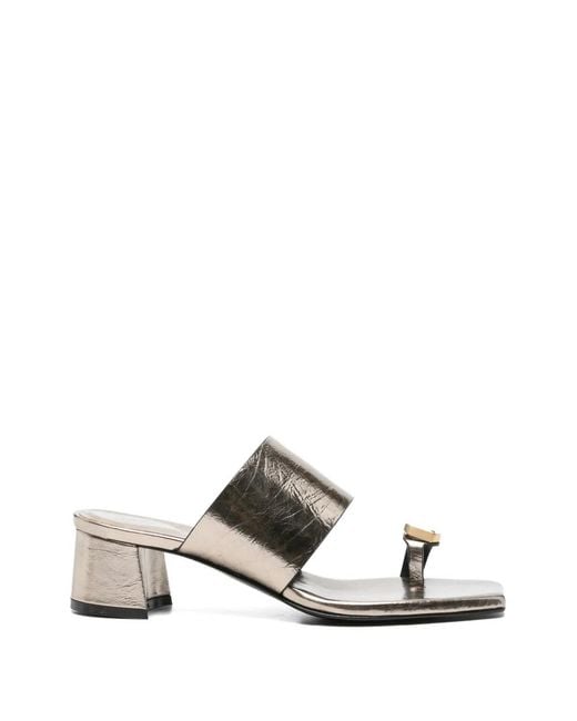 DONNARì White Square-Toe Sandals
