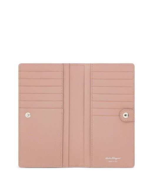 Ferragamo Pink Portemonnaie mit Gancini-Detail