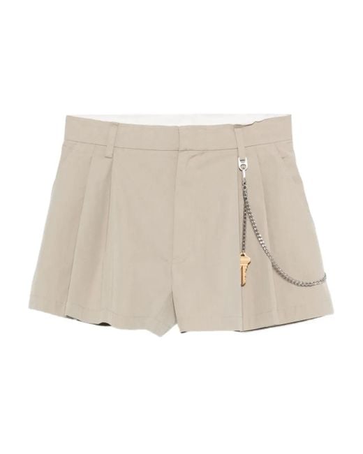 Alexander Wang Natural Plissierte Shorts mit Kettendetail
