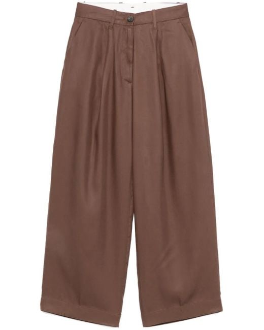 Nine di Nine:inthe:morning in Brown
