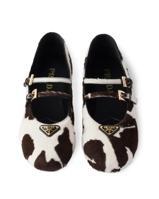 Prada White Ballerinas mit Kuh-Print