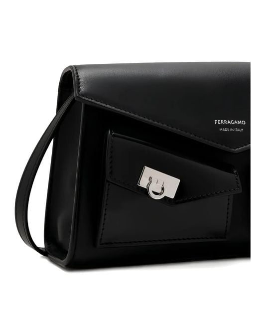 Ferragamo Hug マルチポケット ミニバッグ Black