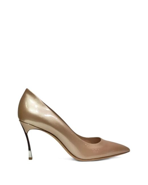 Casadei White Escarpins Pointus À Talon Sculpté