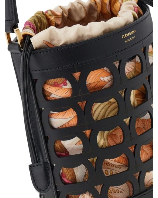 Ferragamo Black Sac Seau Gancini (Xs)