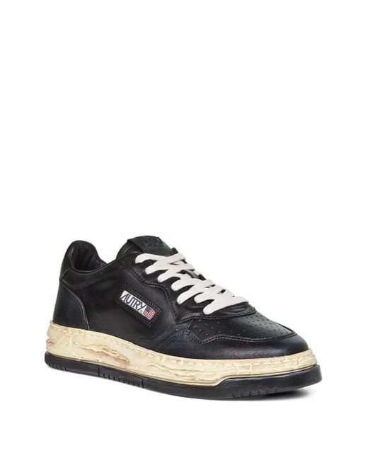 Autry Black Medalist Low Sneakers for men