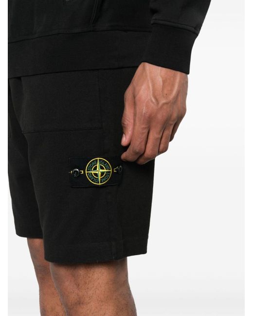 Shorts sportivi con applicazione Compass di Stone Island in Black da Uomo