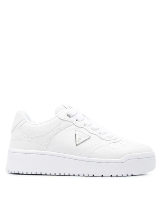 Guess プラットフォーム スニーカー White