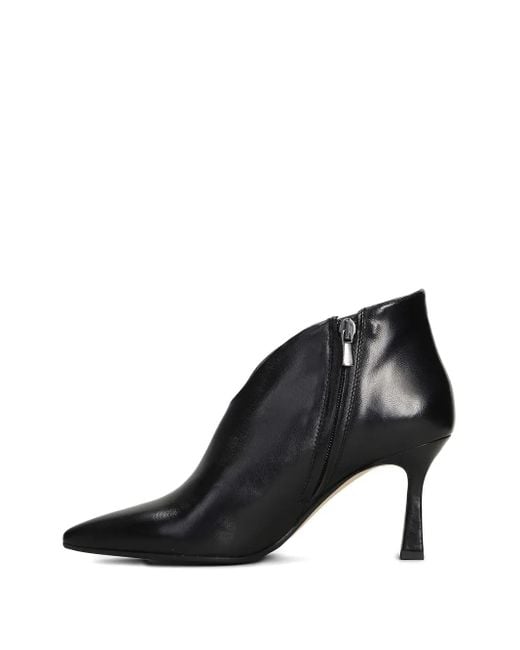 Julie Dee Black Pointed-Toe Boots