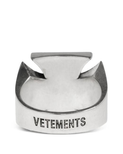 Vetements White Chevalière Cross