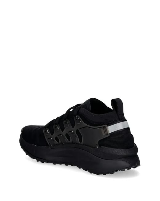 Under Armour Black Round-Toe Sneakers for men
