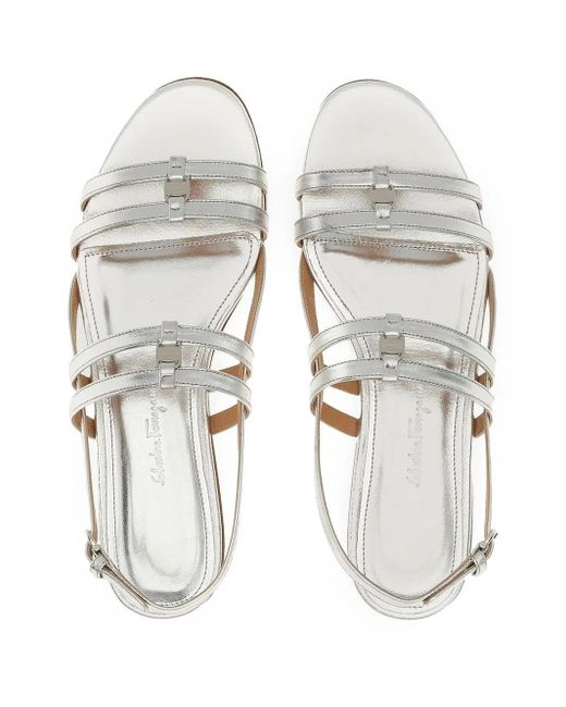 Ferragamo ヴァラリボン レザーサンダル White