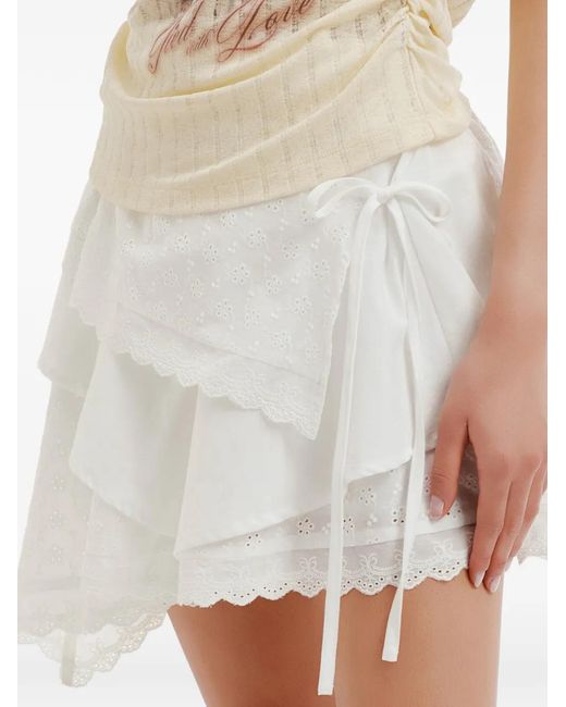 B+ AB White Minijupe En Coton À Broderie Anglaise Et Volants Superposés