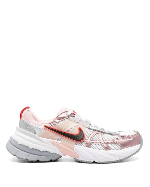 Baskets V2K Run Nike en coloris Pink
