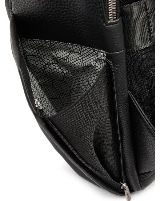 Piquadro Black Grained Backpack for men