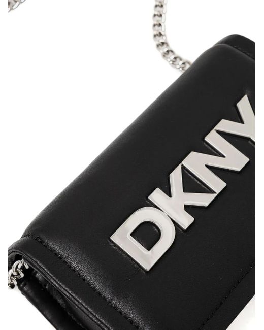 DKNY ロゴプレート ショルダーバッグ Black