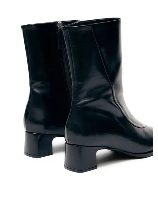 Alohas Black Square-Toe Boots