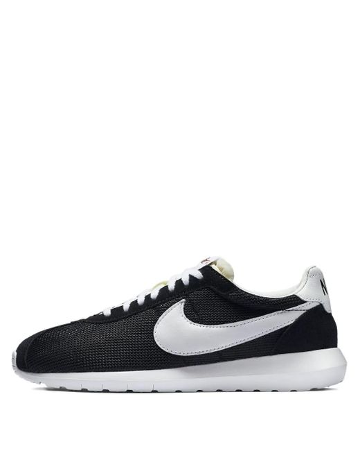 black roshe sneakers