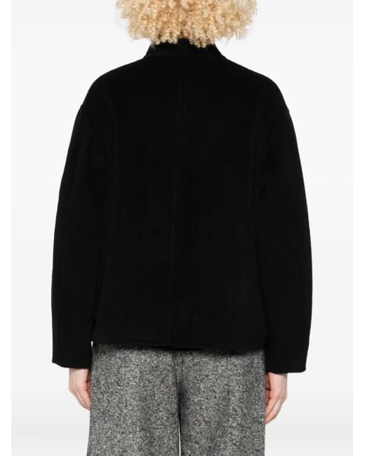 Chaqueta Windsor con bolsillo de parche Soeur de color Black