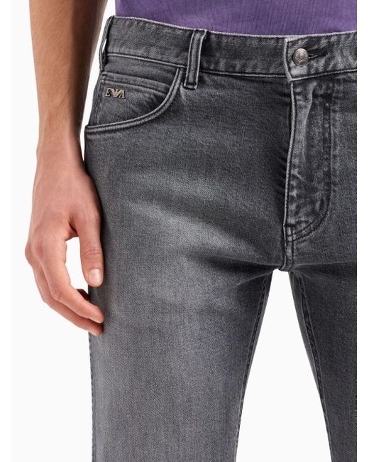 Emporio Armani Tief sitzende J16 Slim-Fit-Jeans in Blue für Herren