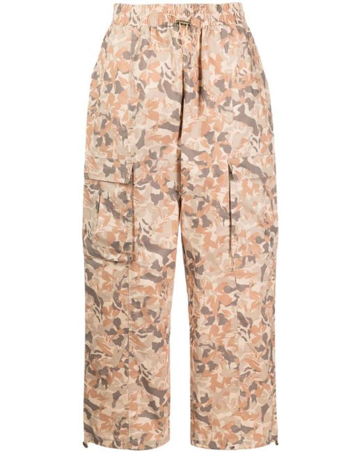 Pantalones de chándal con estampado militar The Upside de color Natural