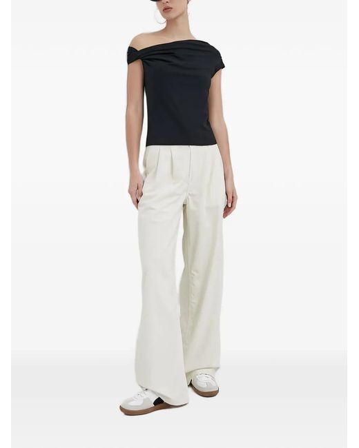 Vans White Pleated Pants