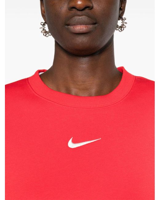 Felpa con ricamo Swoosh di Nike in Red
