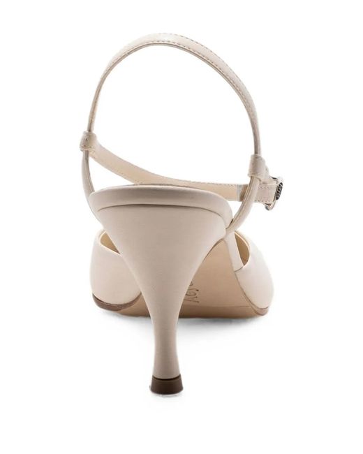 Aeyde White Catelyn Pumps Mit Spitzer Kappe