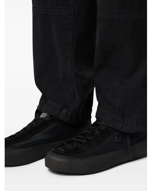 Stone Island Black 3100005 Logo-Patch Trousers for men